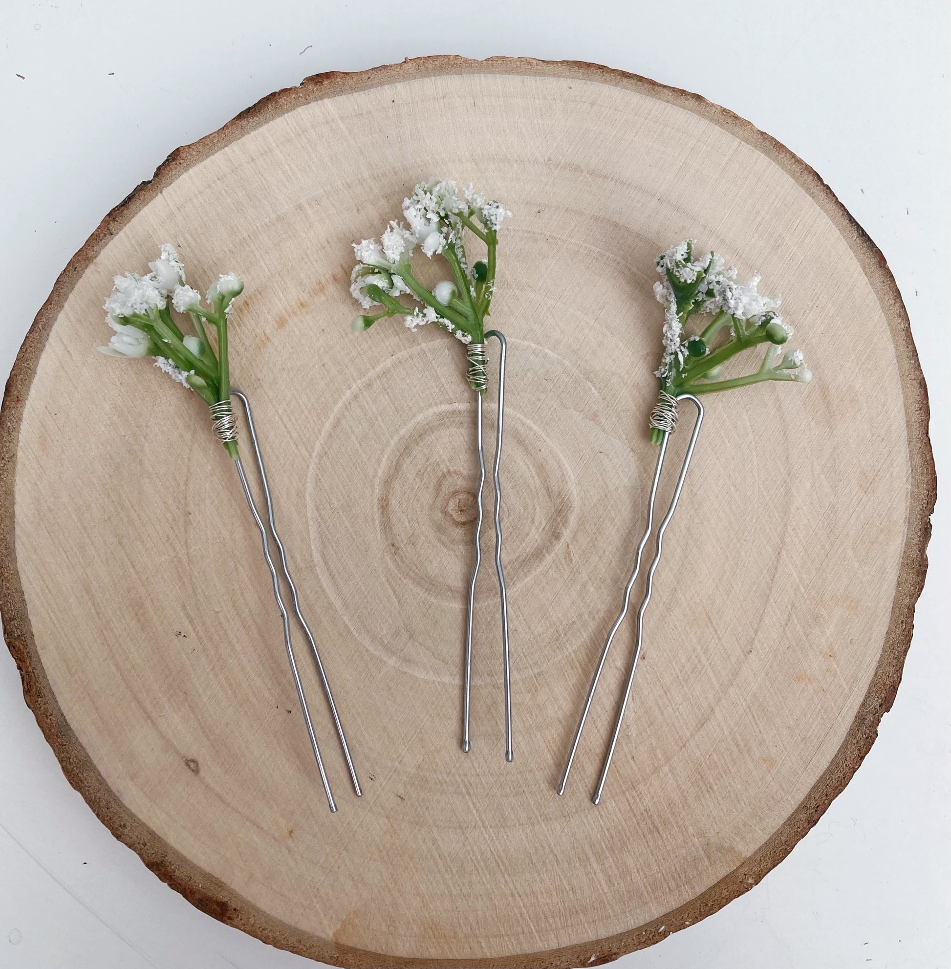 Gypsophila hair pins