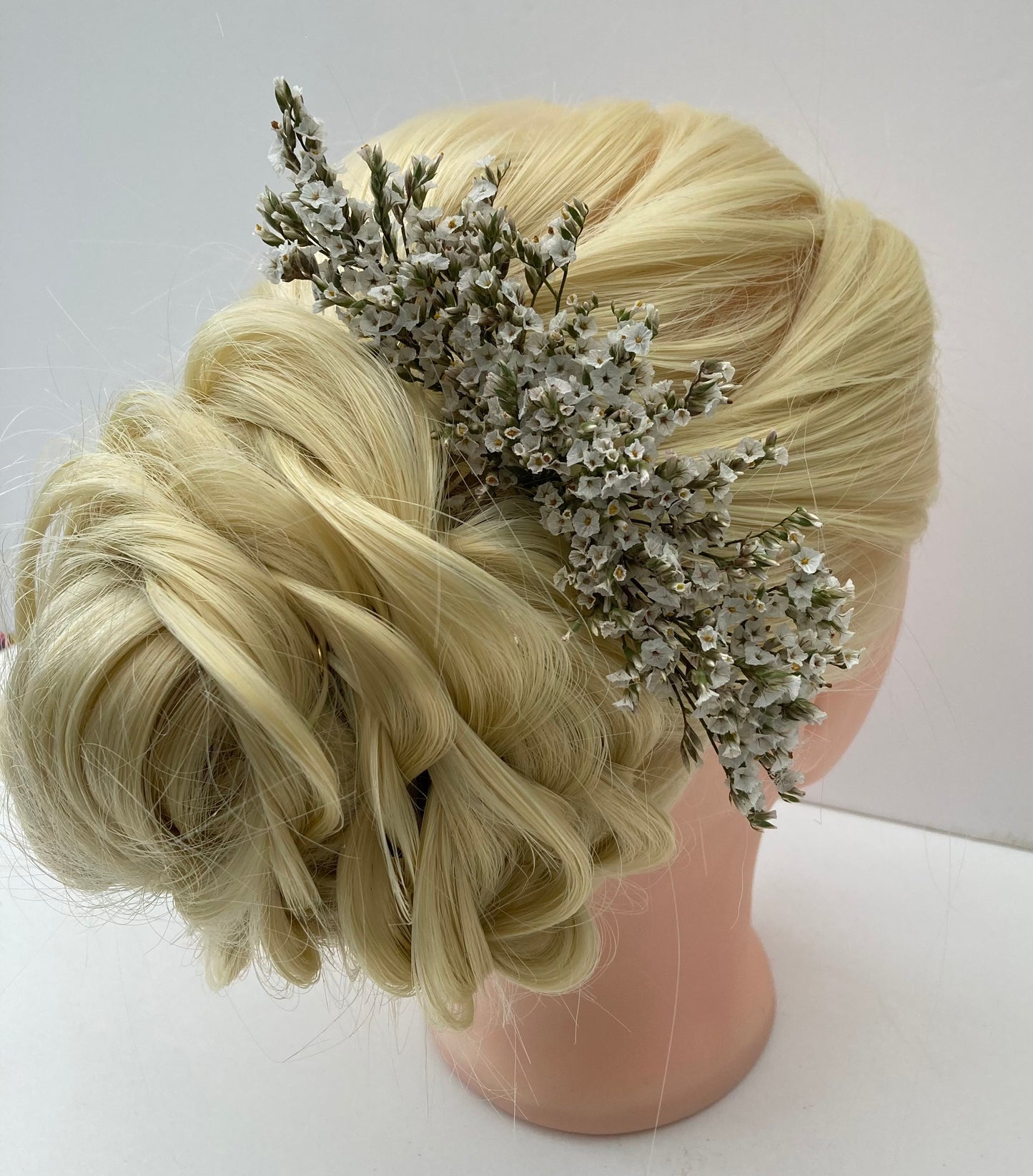 Dried flower hair comb with white limonium, bridal hairpiece