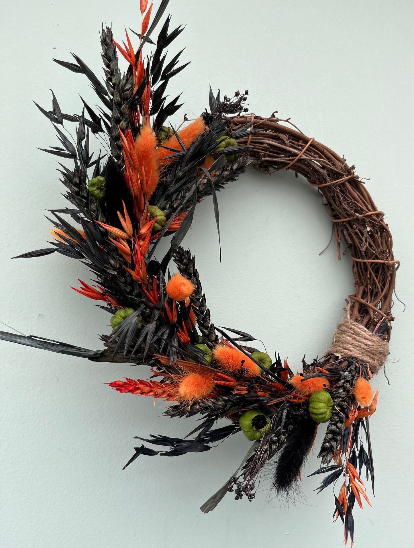 Dried Flower Halloween Wreath with Pumpkins