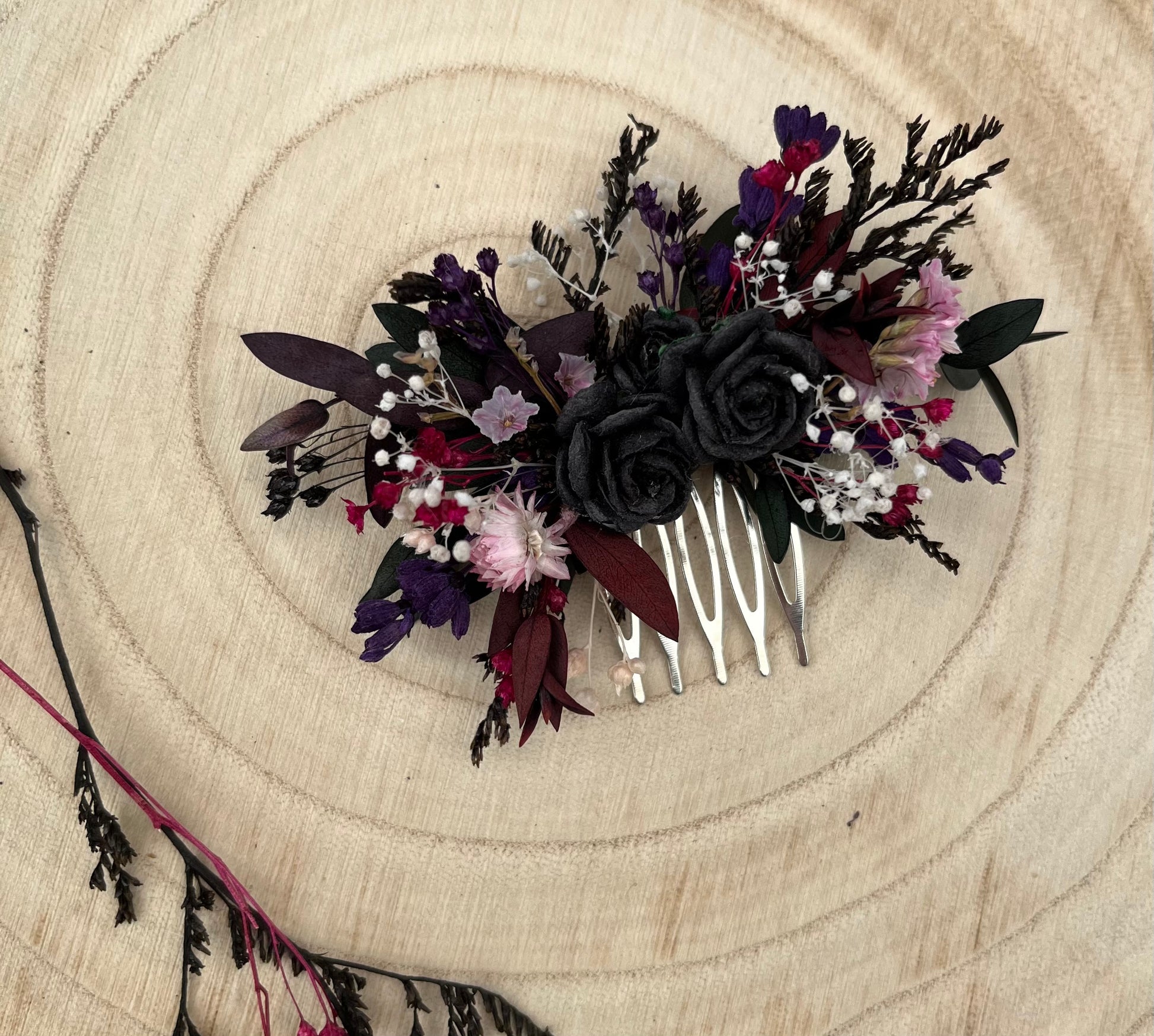 Black gothic pink hair comb 