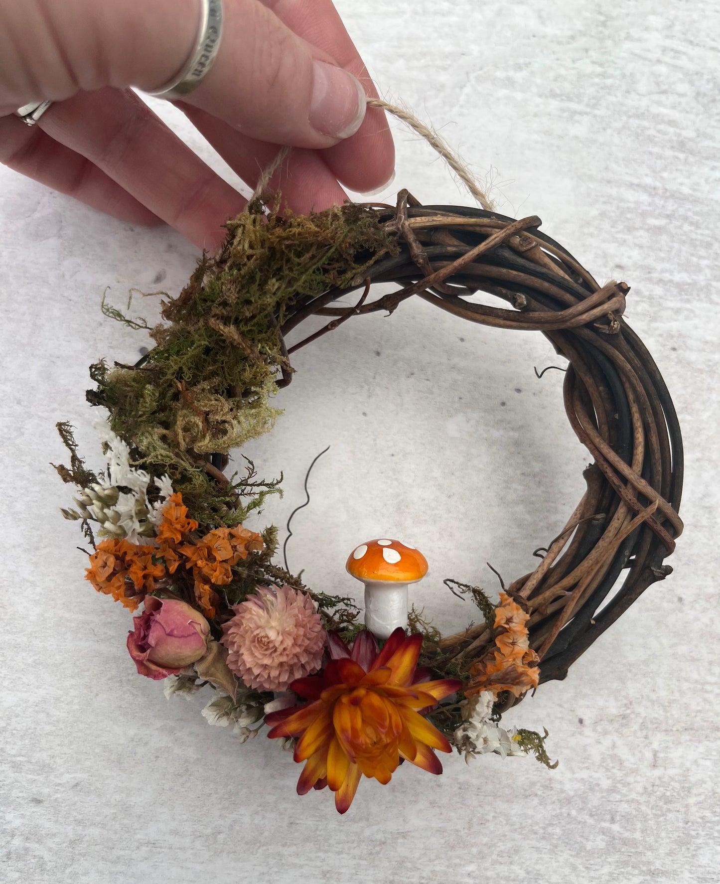 Mini Woodland Autumn dried flower wreath